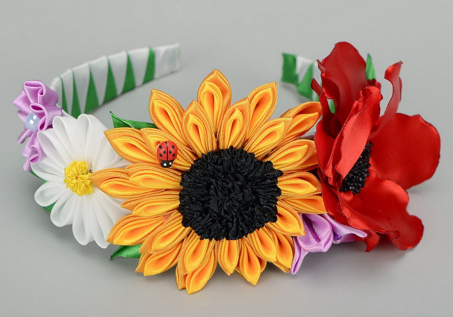 Diadema o corona Floral para la cabeza con flores de raso foto 2