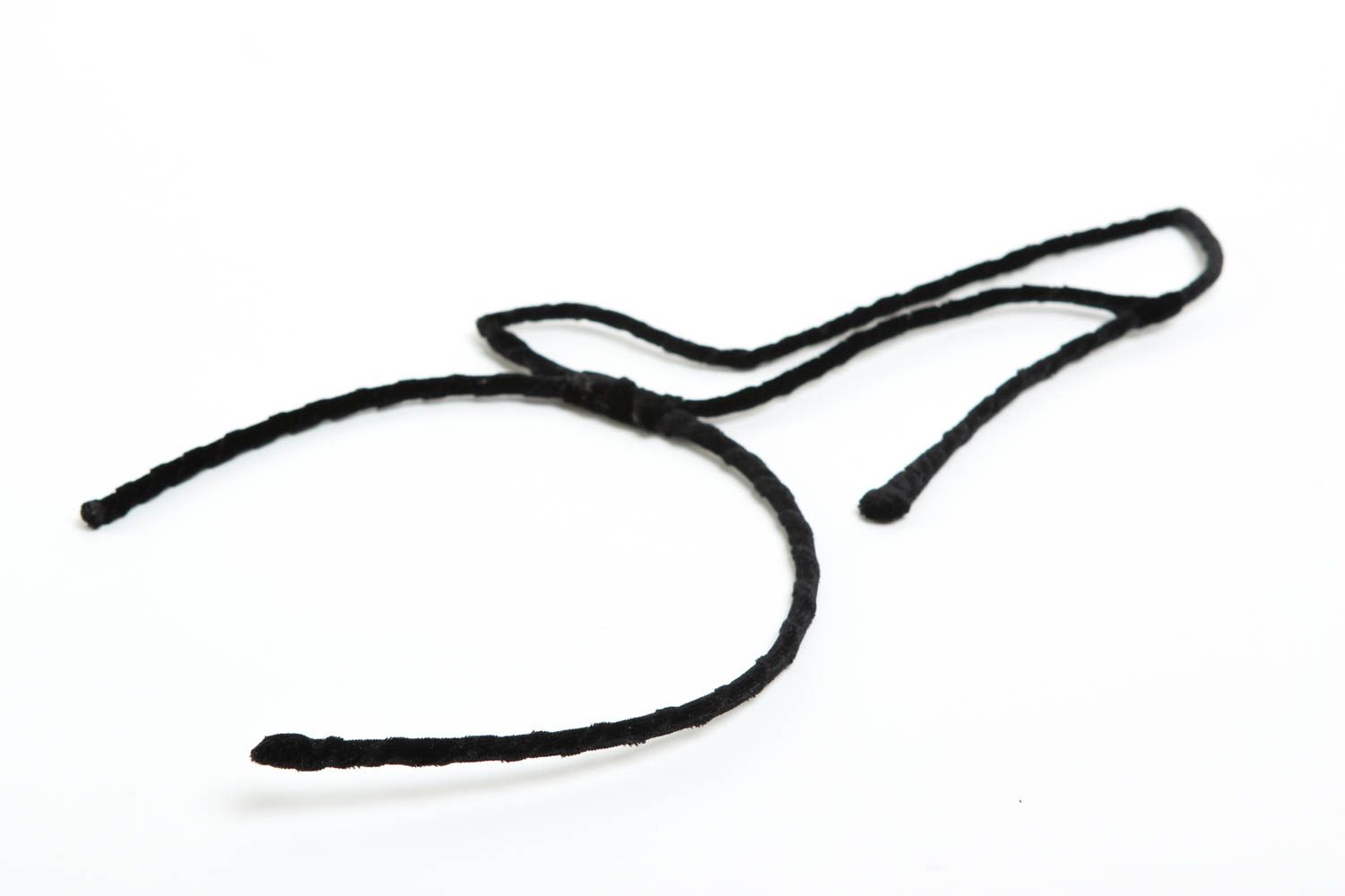 Serre-tête noir fait main Accessoire coiffure chaussure à talon Cadeau femme photo 3