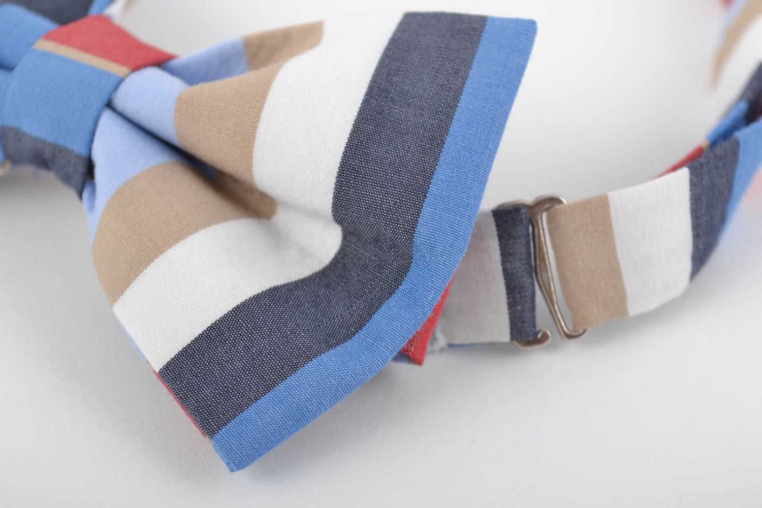 Текстильный галстук-бабочка ручной работы для мужчин и женщин в цветную полоску фото 2