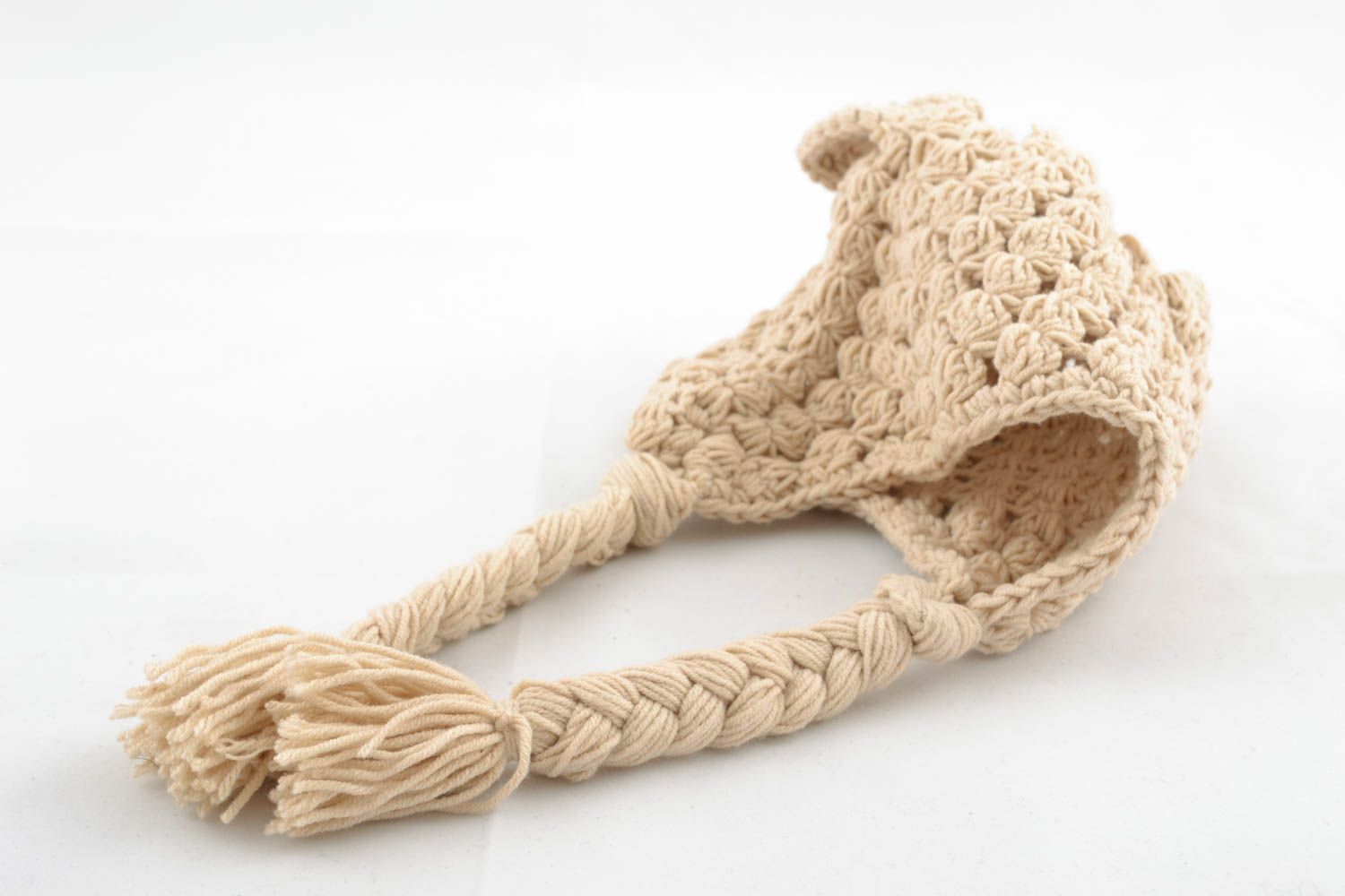 Warm crochet hat photo 3