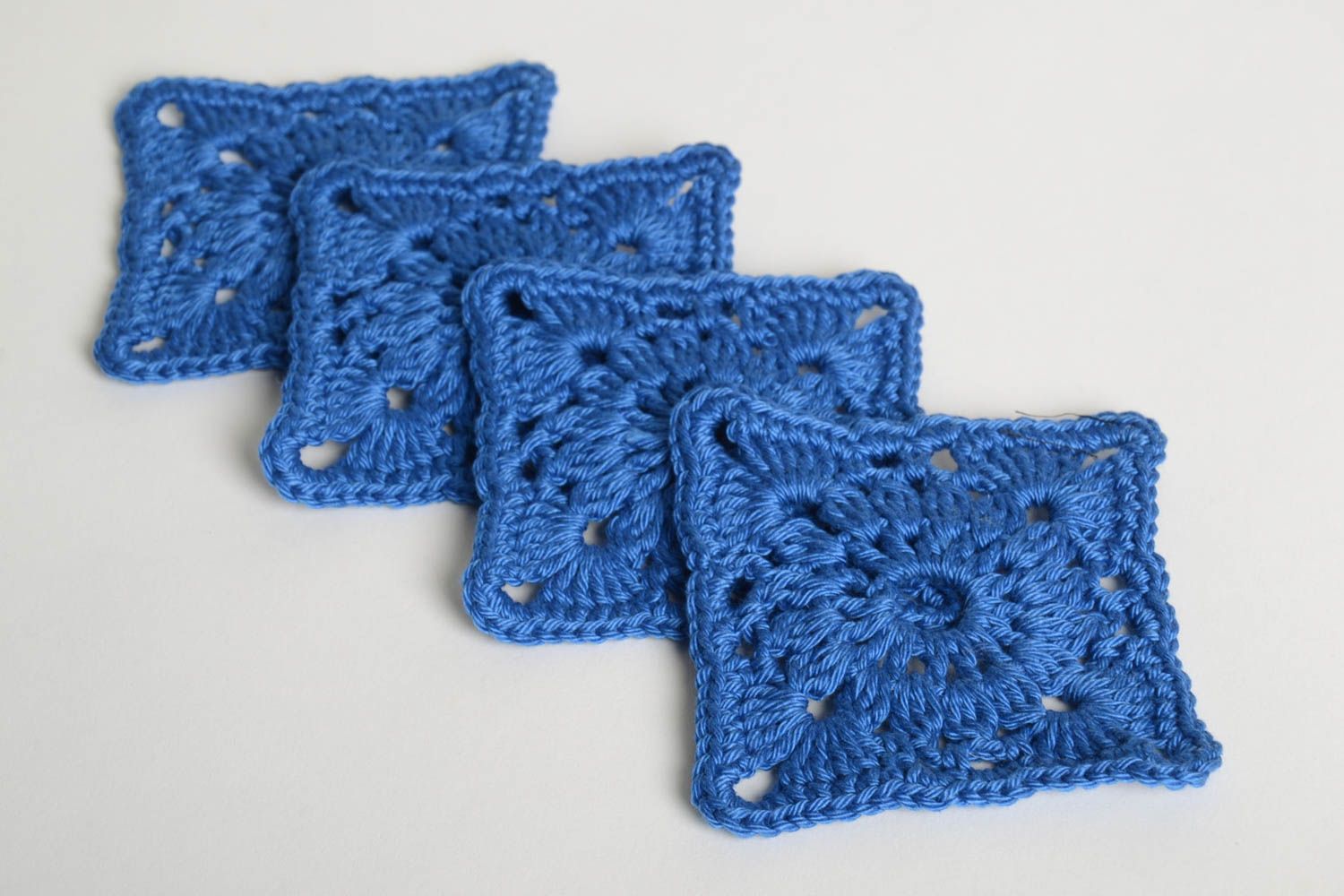 Cute handmade hot pads 4 pieces crochet coaster home textiles kitchen supplies photo 5