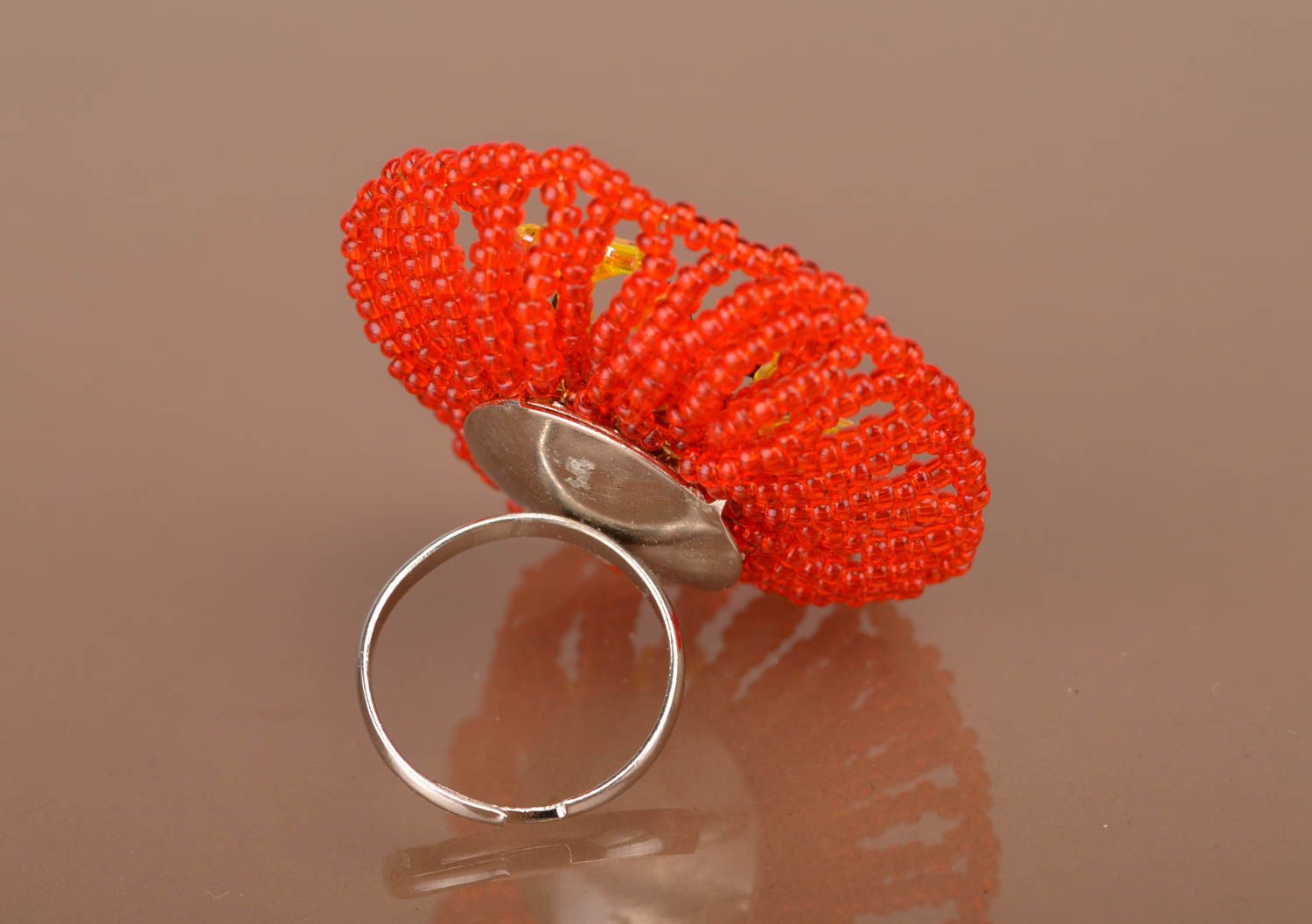 Bague en perles de rocaille fleur de pavot rouge réglable faite main pour fille photo 3