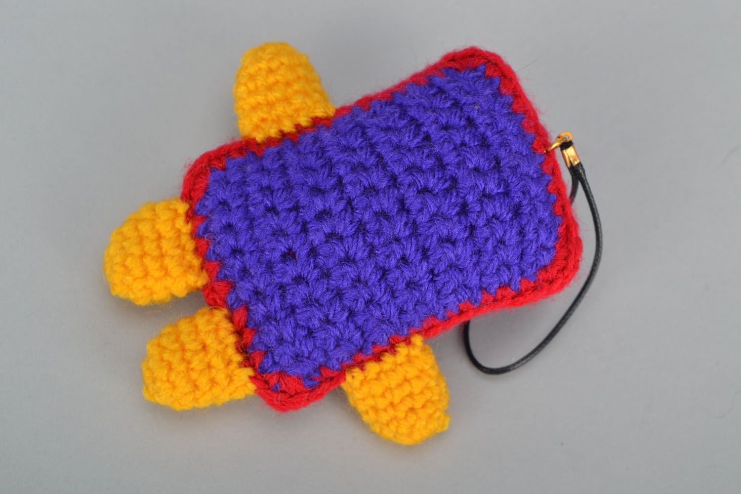 Porte-clés tricoté au crochet rigolo multicolore photo 3