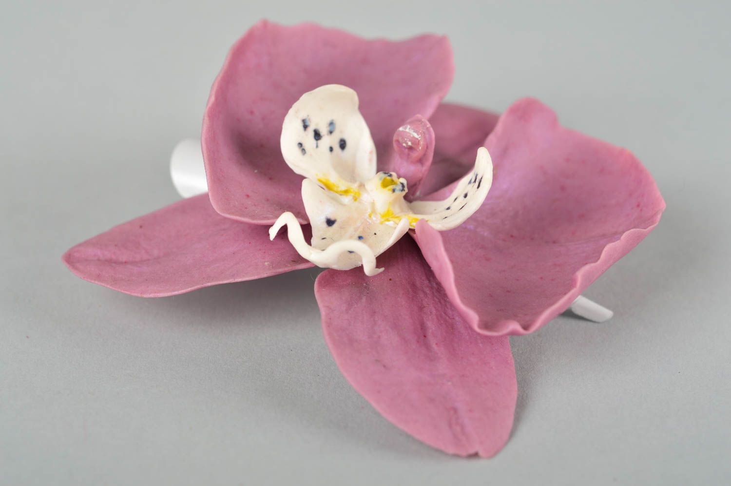 Barrette orchidée faite main Accessoire coiffure mauve Cadeau pour femme photo 2