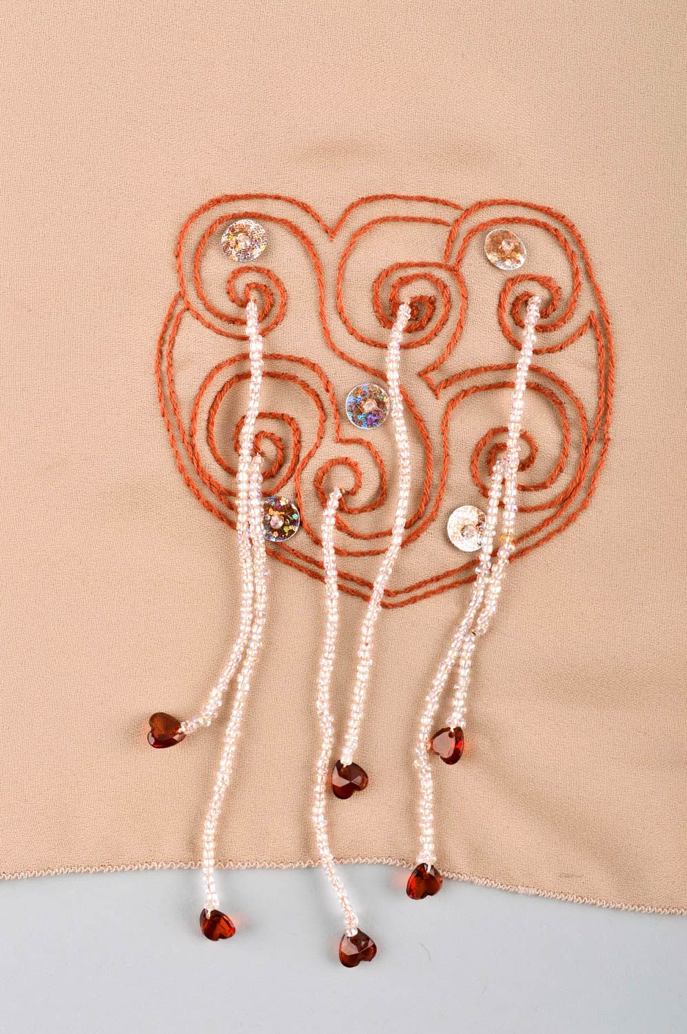 Foulard en mousseline de soie fait main beige décoré Cadeau pour femme photo 4