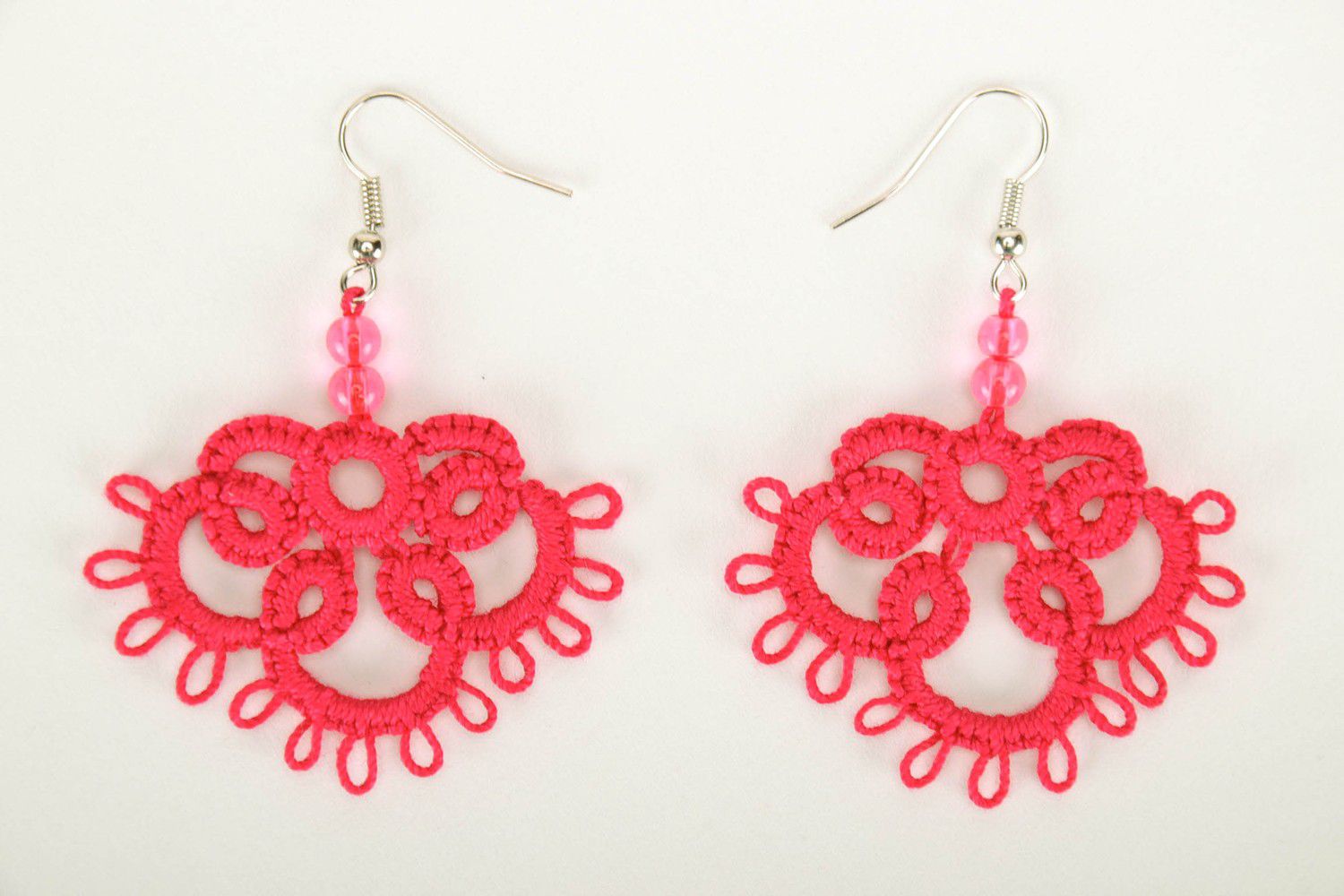 Earrings made from woven lace Red Clover photo 1