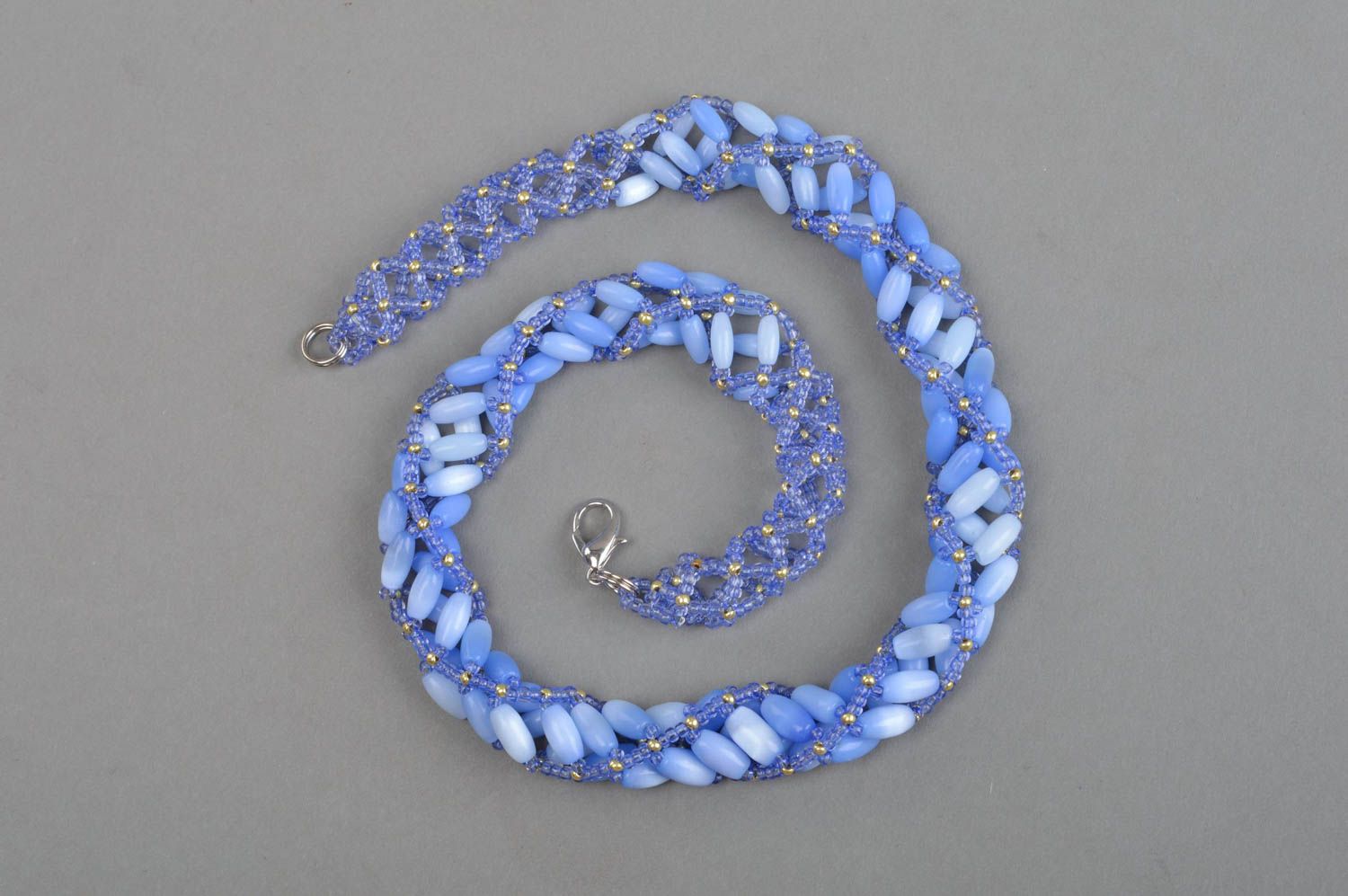 Изящное ожерелье ручной работы из кошачьего глаза и бисера Сиренево голубое фото 2