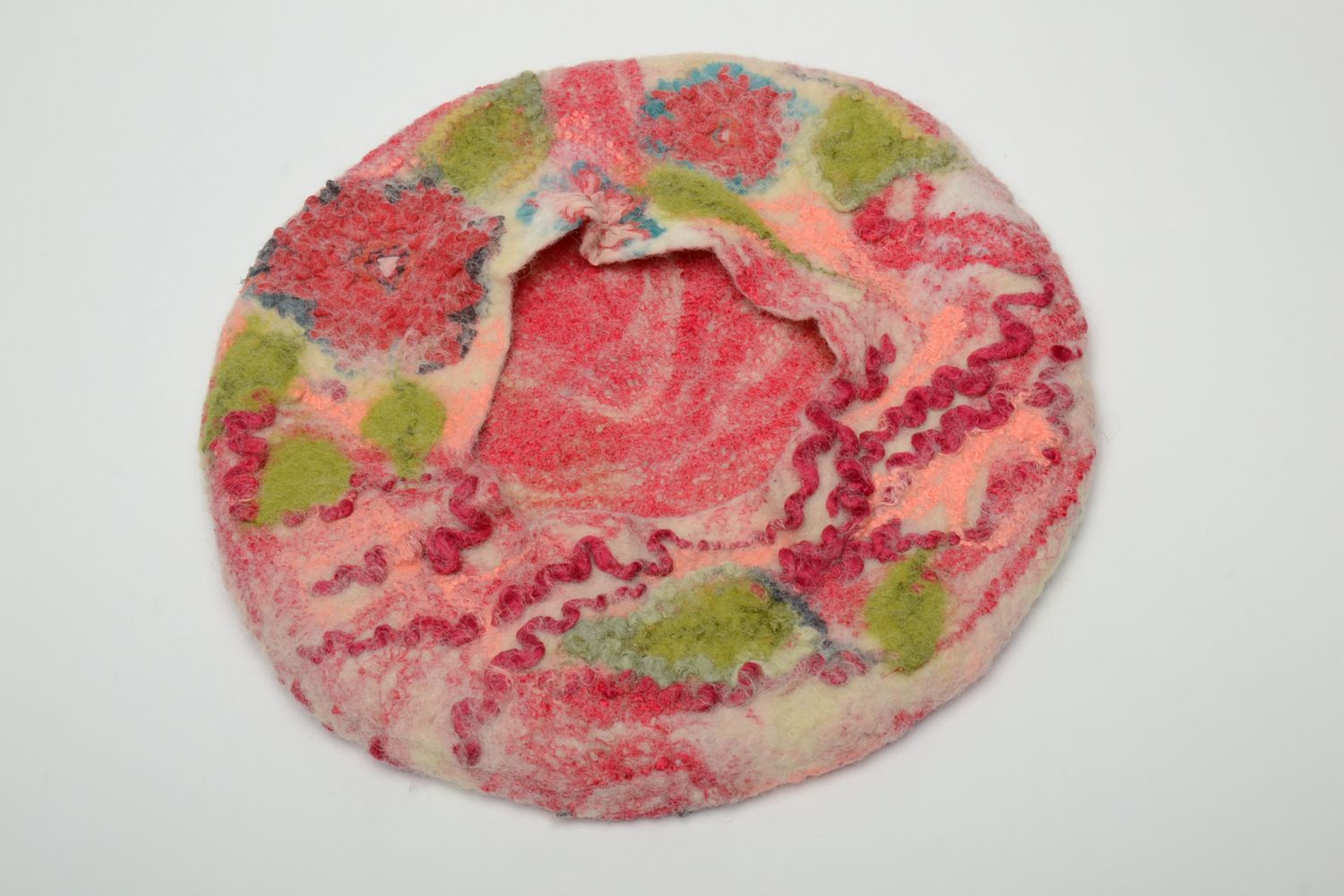 Bright felted wool beret photo 5
