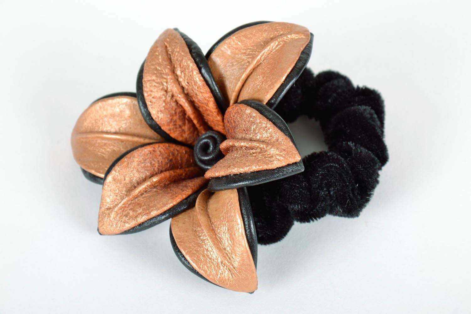 Scrunchy made ​​of genuine leather photo 4