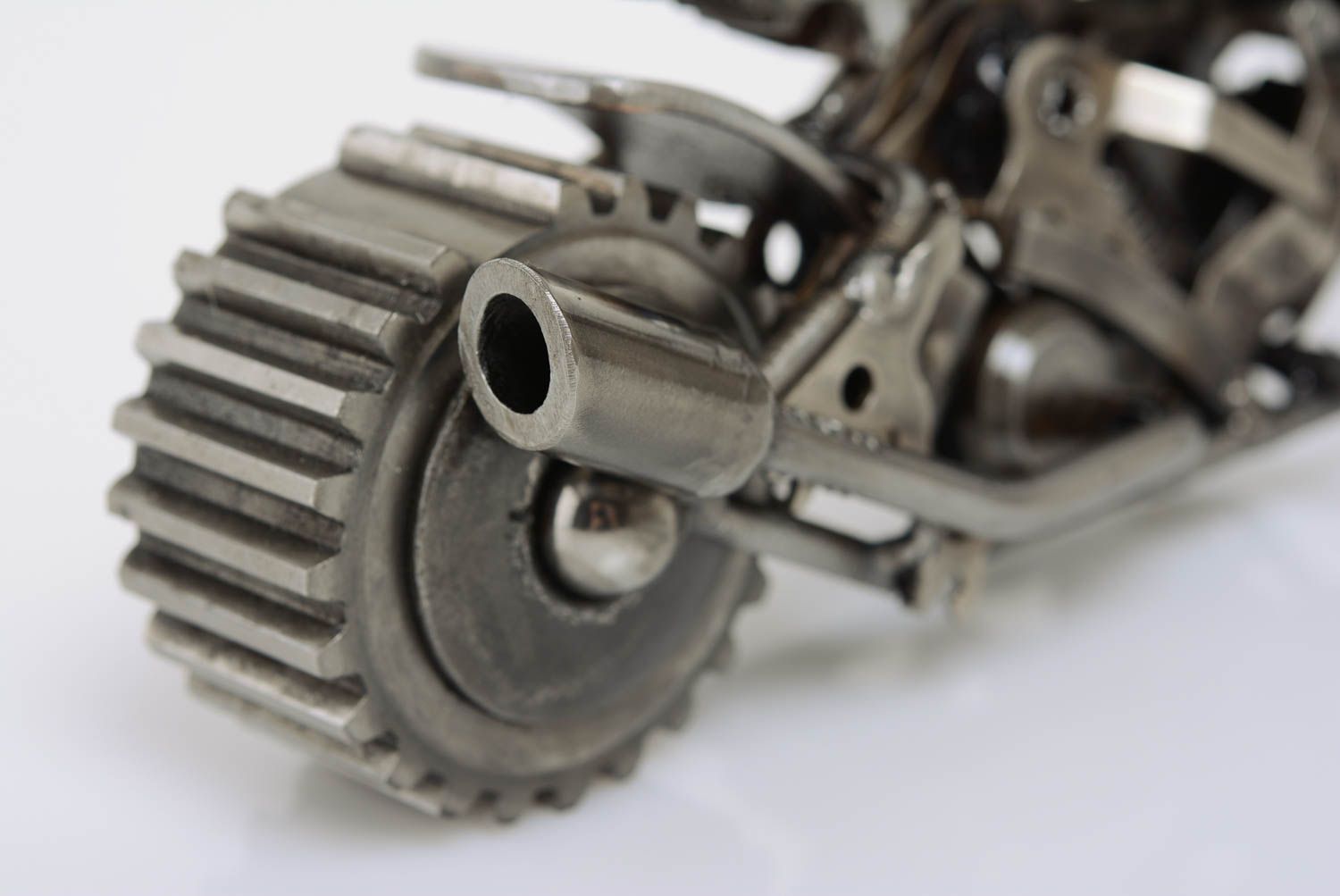 Handmade Deko Motorradmodell aus Metall Geschenk für Herren im Techno Art Stil foto 4
