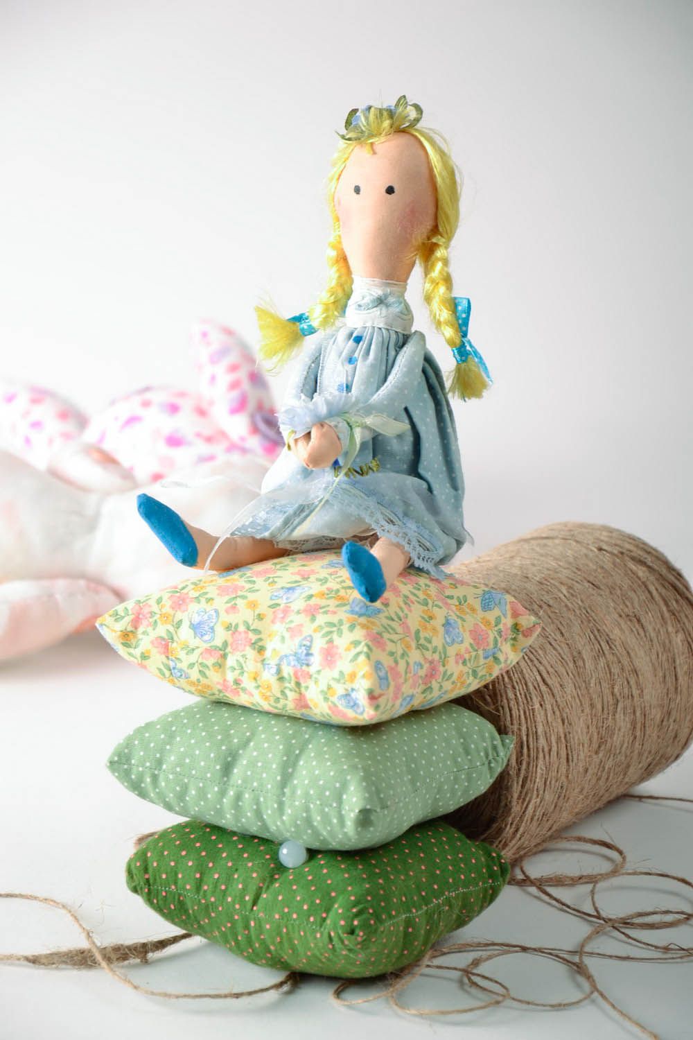 Toy made of natural materials The Princess and the Pea photo 1