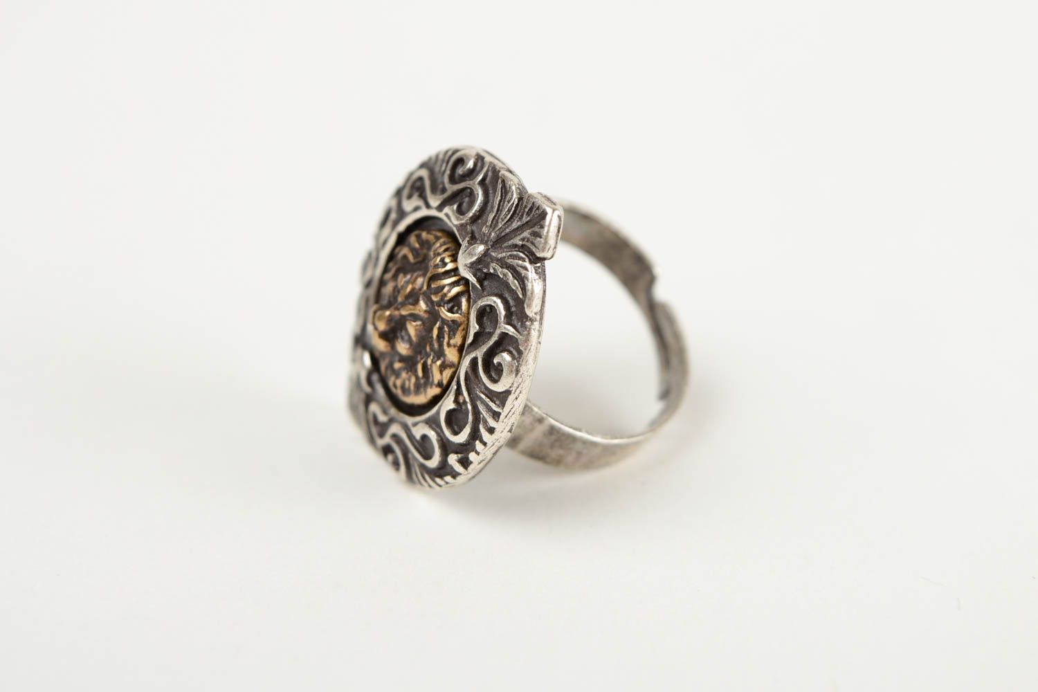 Кольцо ручной работы металлическое украшение золотой лев женский перстень фото 4