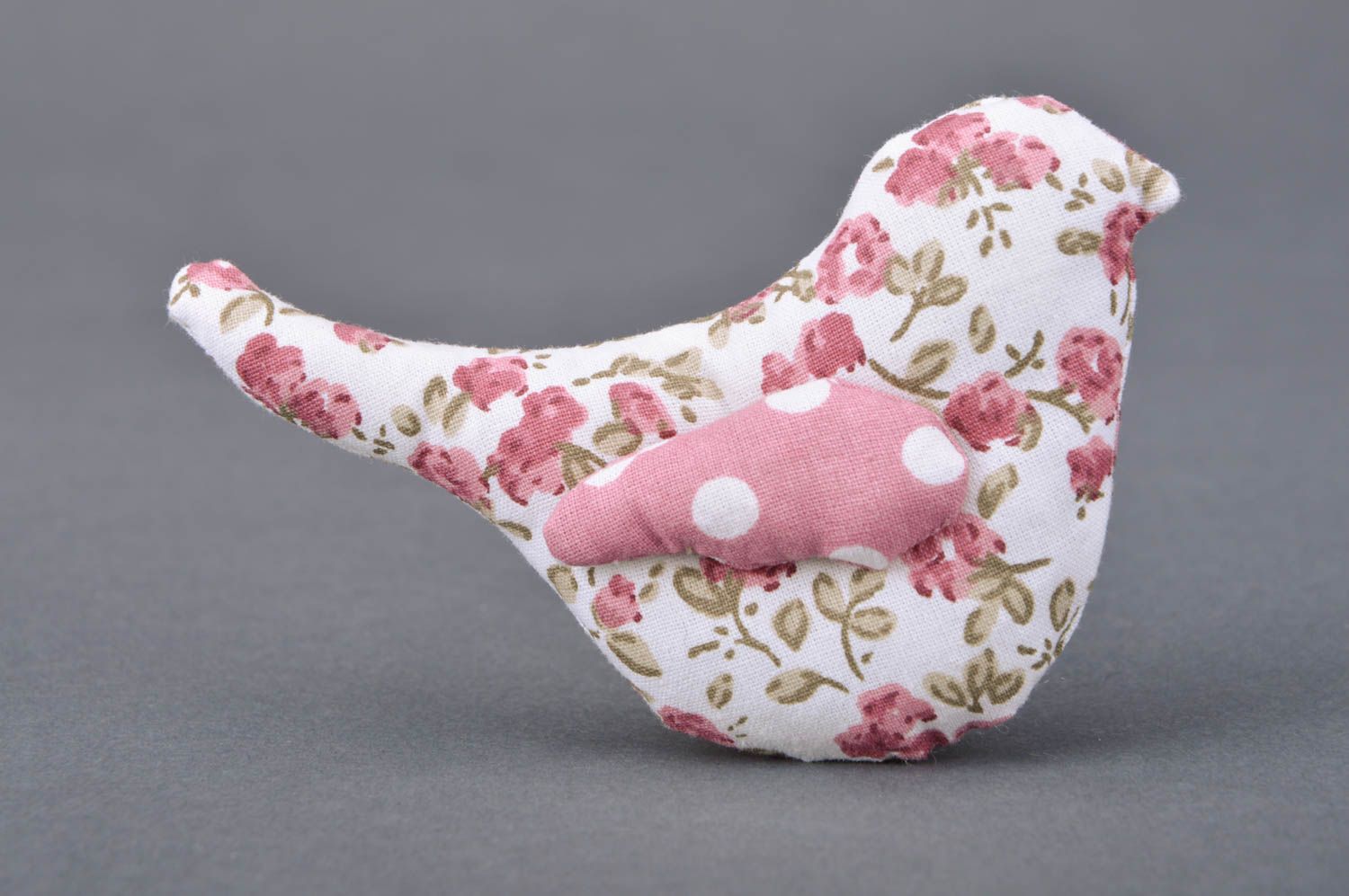 Unusual designer pink fabric soft brooch in the shape of bird photo 2