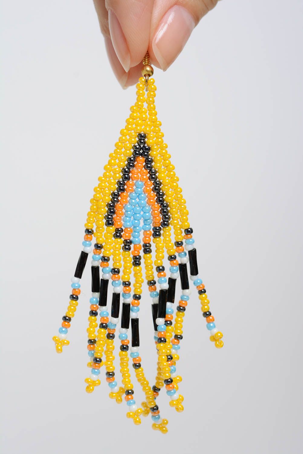 Grelle lange handgemachte Ohrringe aus Glasperlen im Ethno Stil für Frauen foto 3