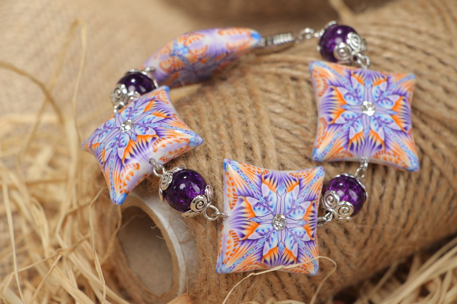 Schönes zartes Armband aus Polymer Ton originell handmade für Frauen foto 1