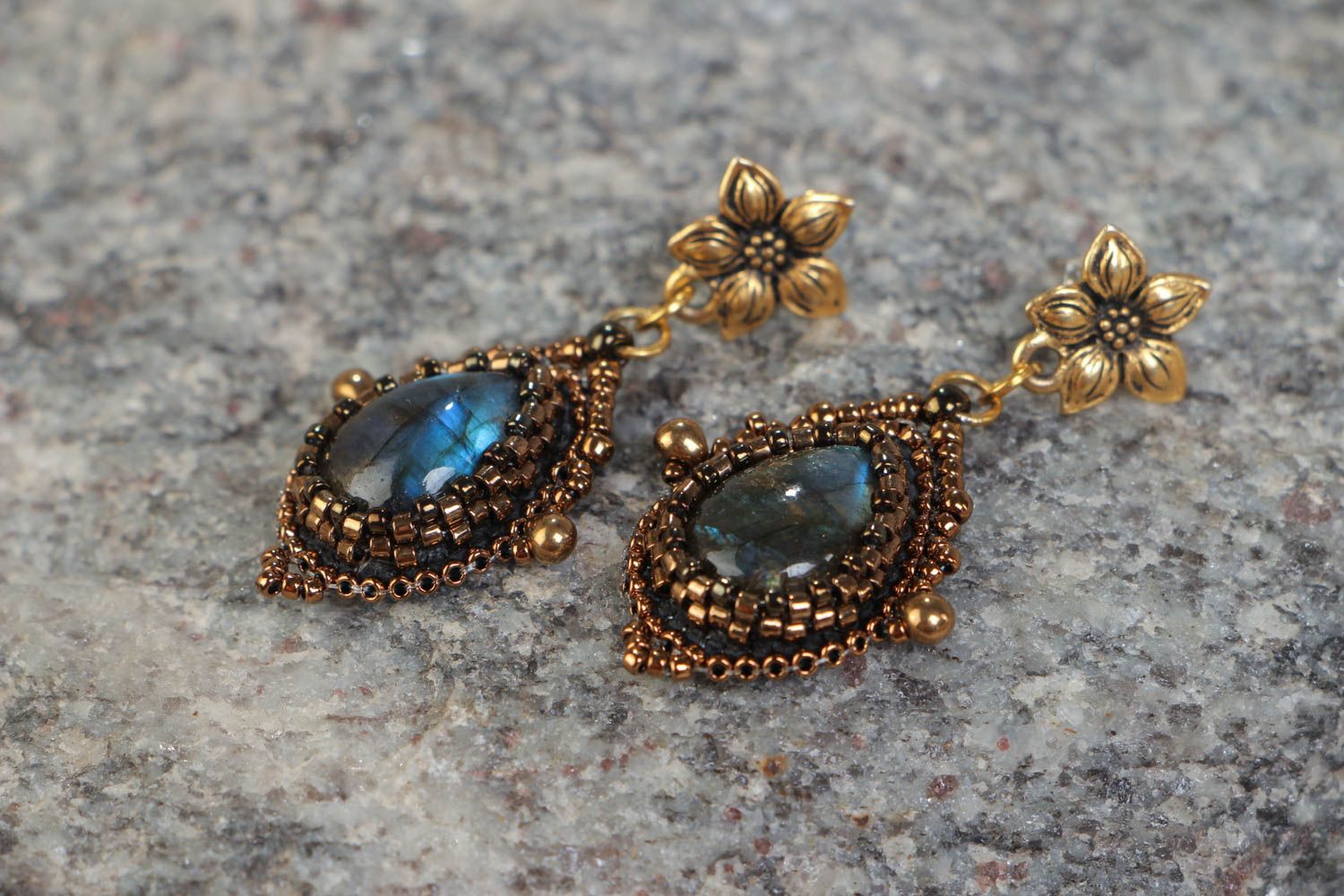 Handmade elegant evening dangling earrings with beads and labradorite stone photo 1