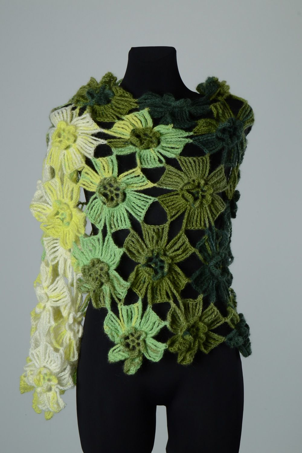 Châle au crochet en laine et angora fait main vert festif à fleurs pour femme photo 1