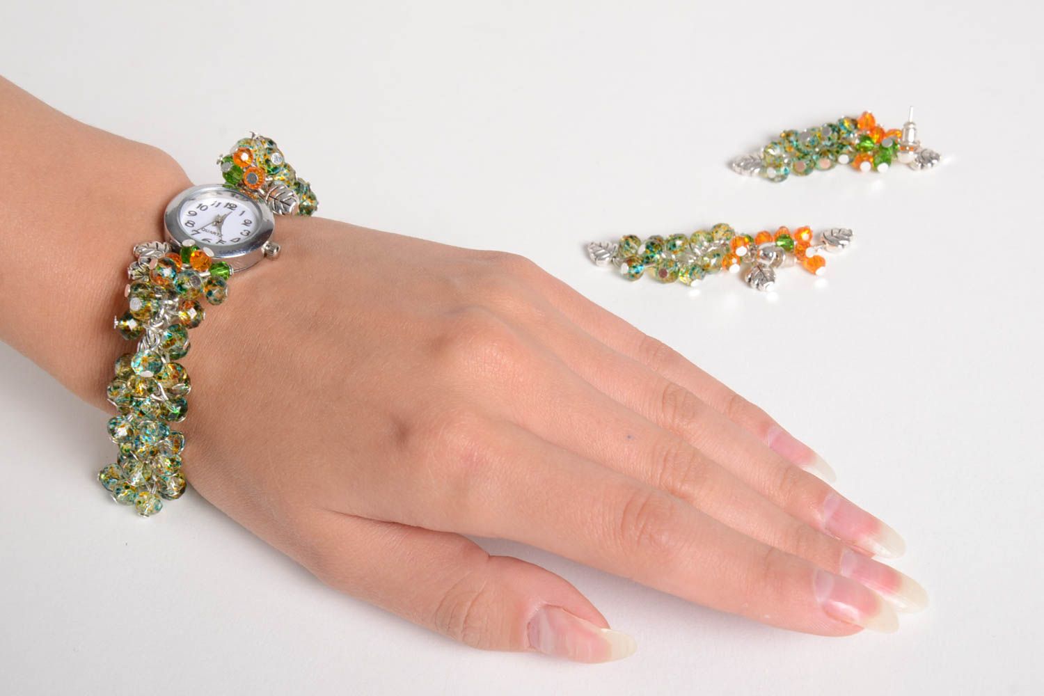 Stylish handmade jewelry set wrist watch beaded earrings beaded bracelet photo 4