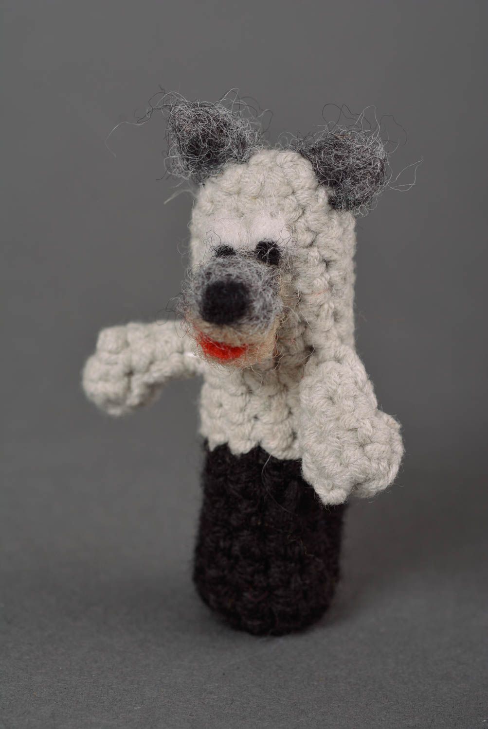 Marionnette doigt fait main Jouet tricoté Cadeau enfant coton laine ourson photo 1