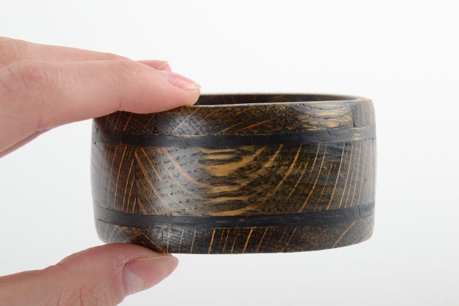 Pulsera de madera hecha a mano tonificada tallada original para mujeres foto 5