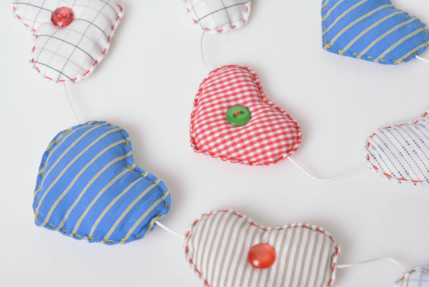 Guirlande de coeurs multicolores décoration en tissu de coton fait main photo 2