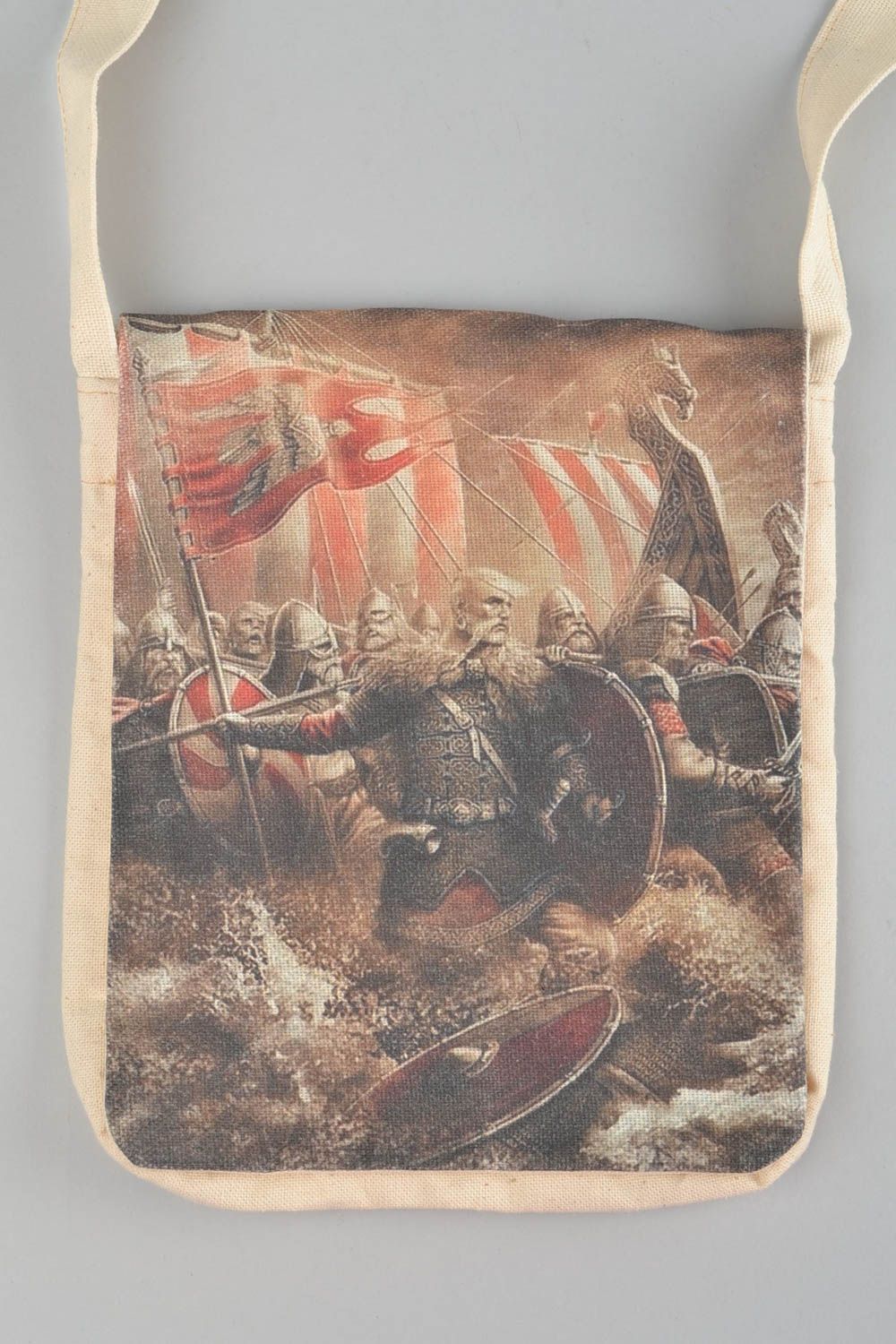 Текстильная эко сумка с принтом через плечо ручной работы среднего размера фото 2