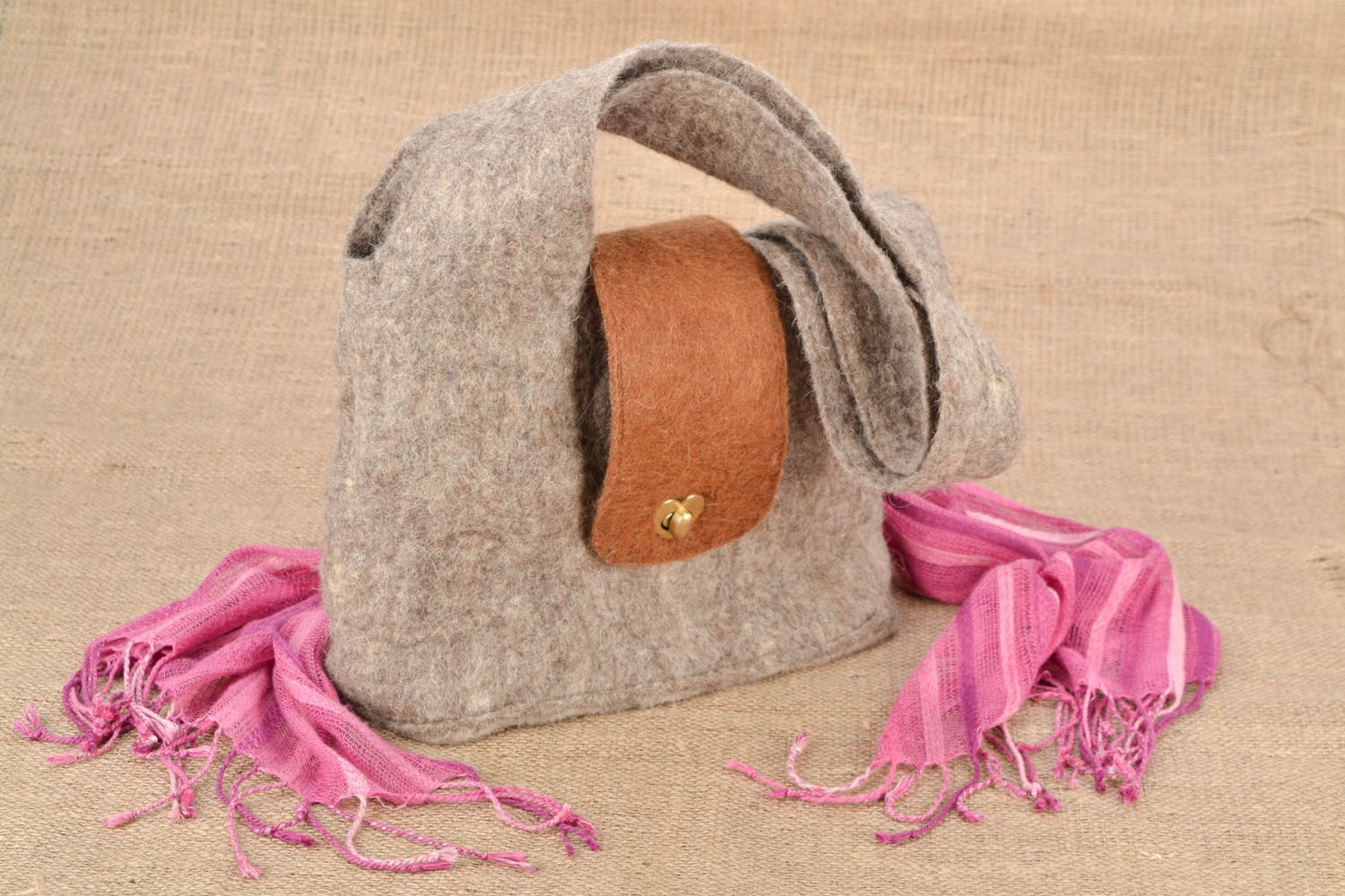 Homemade wool purse photo 1