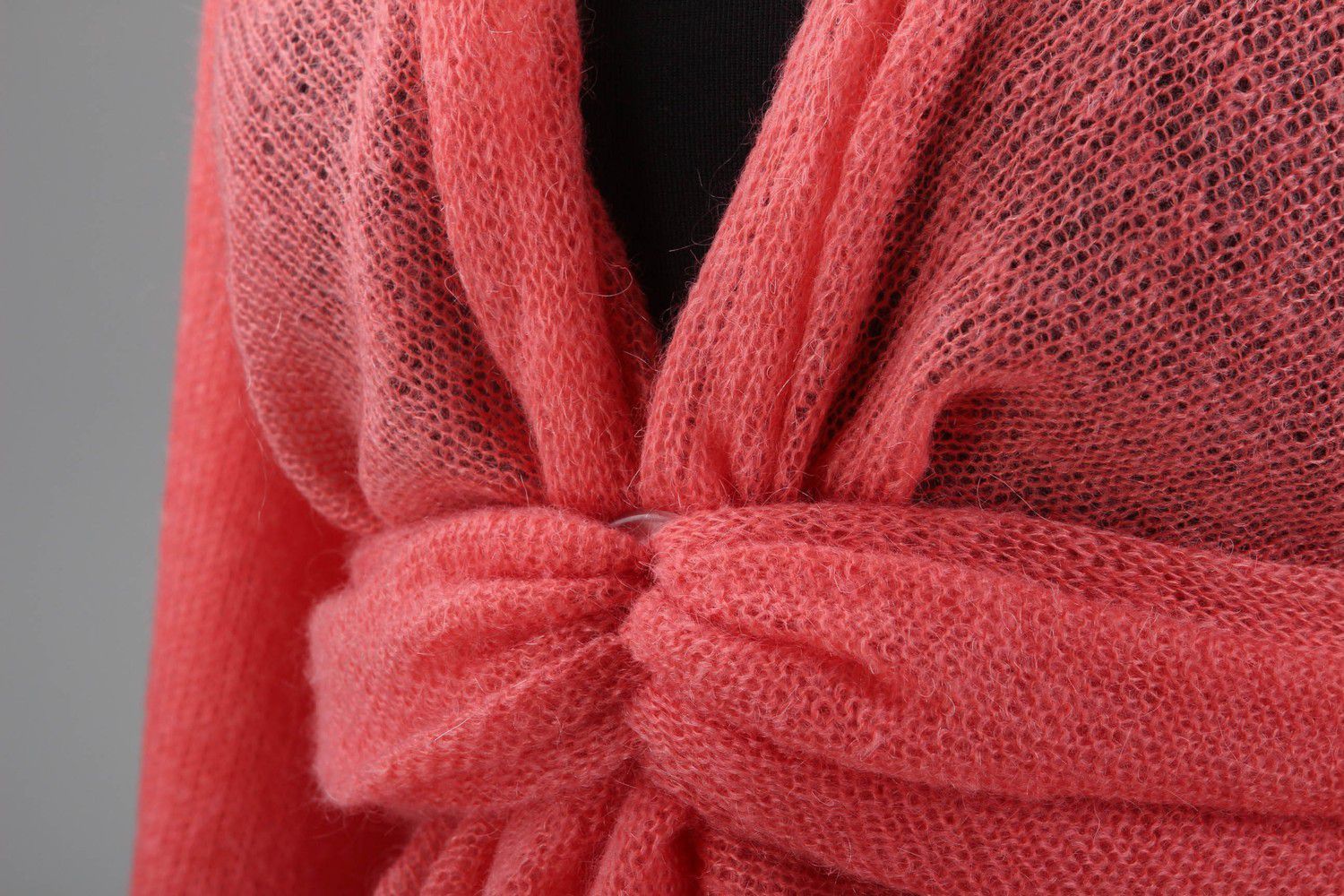 Cardigan tricoté en mohair rose fait main photo 5