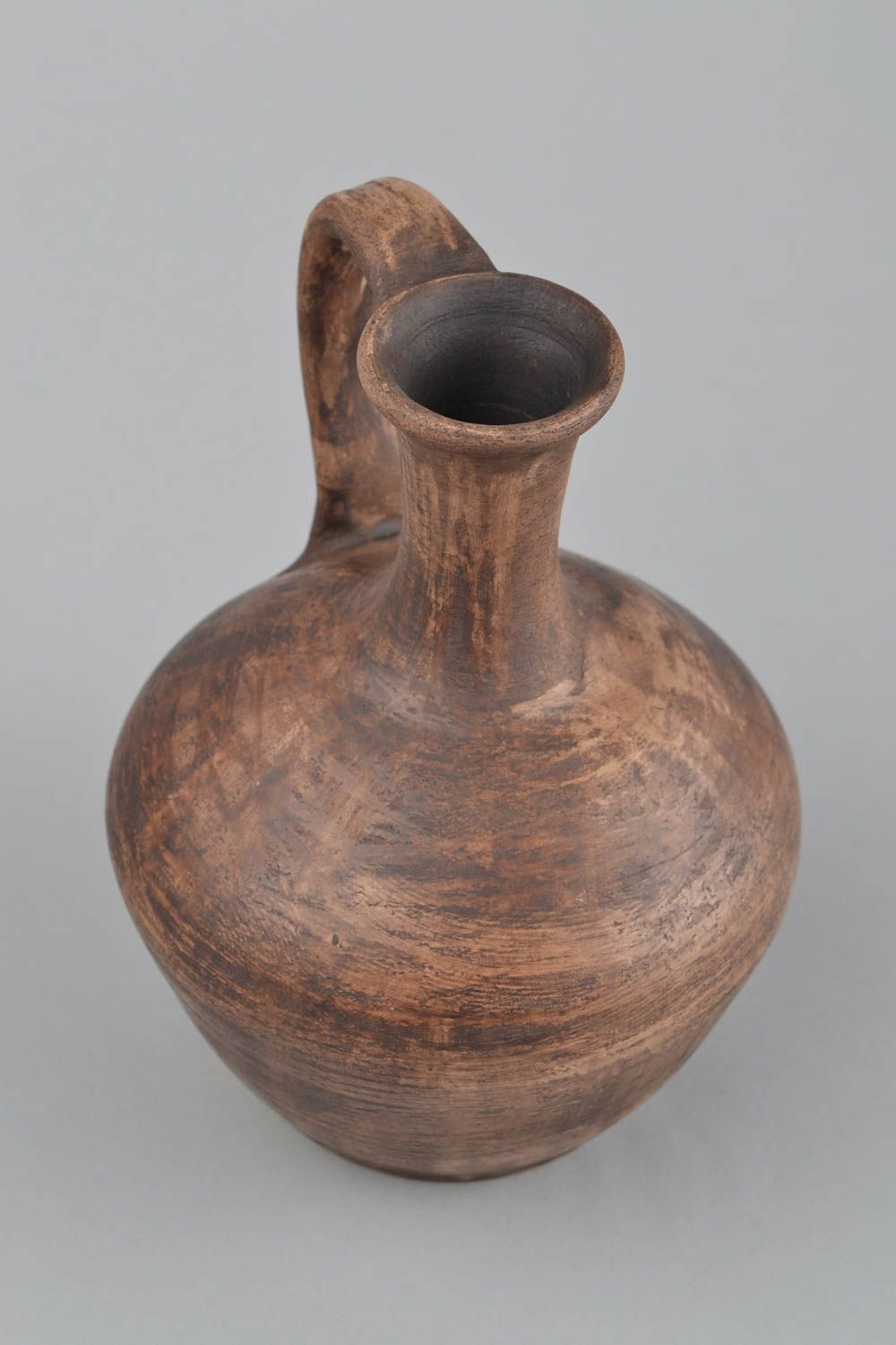 Кувшин из глины для вина в этническом стиле ручной работы объемом 1 литр фото 5