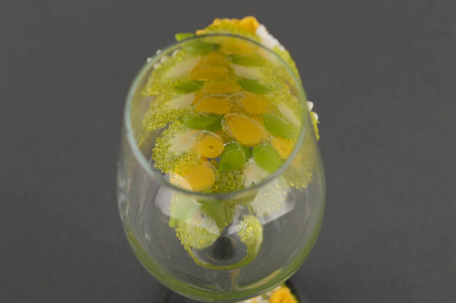 Verres à champagne fait main Vaisselle en verre fleurs jaunes Cadeau original photo 5