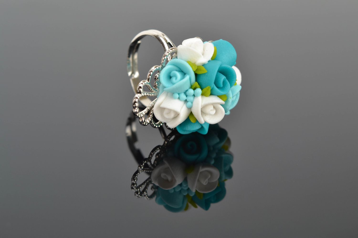 Polymer clay ring with turquoise roses photo 1