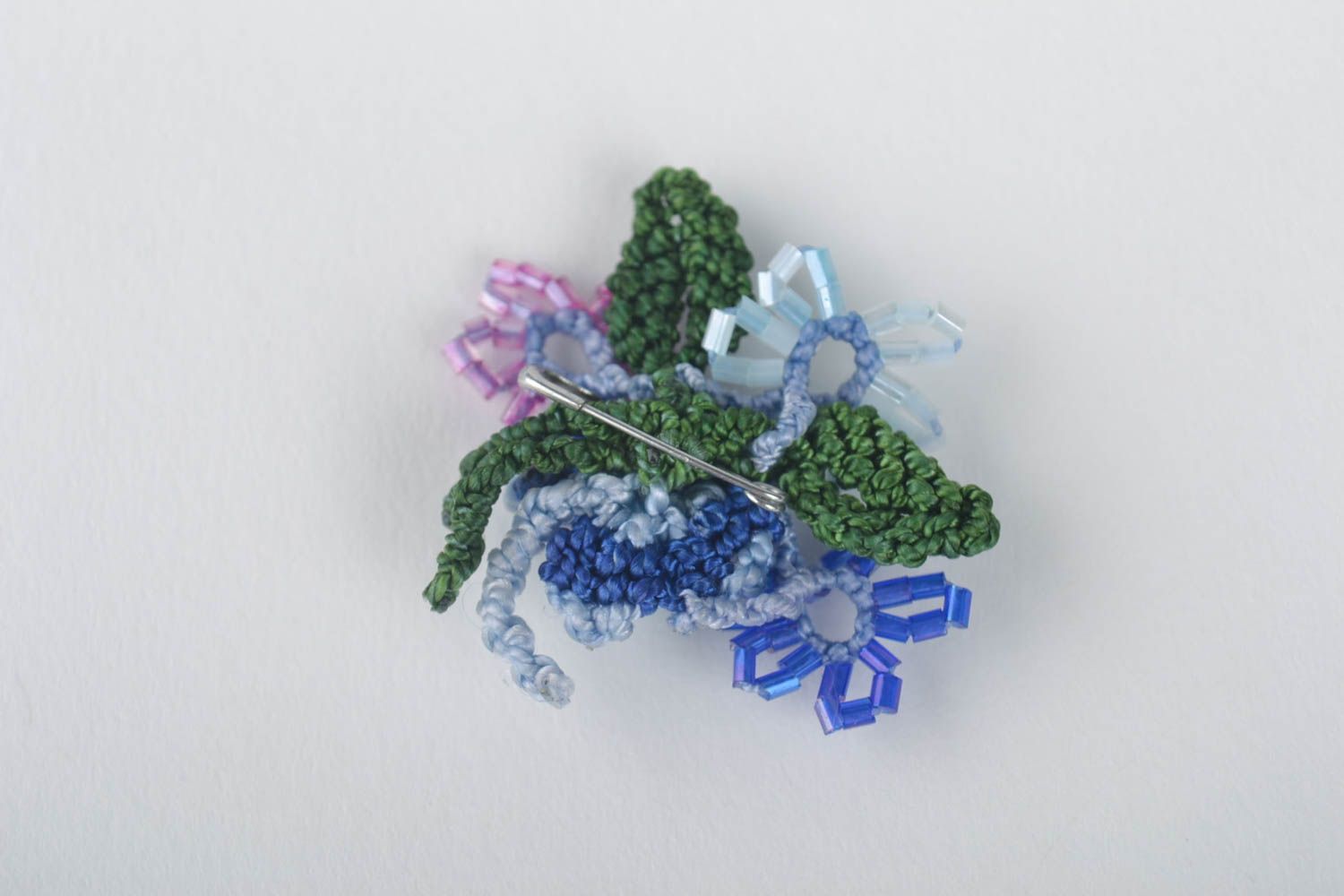 Broche fleur Bijou fait main Accessoire femme macramé ankars bleue tressée photo 2