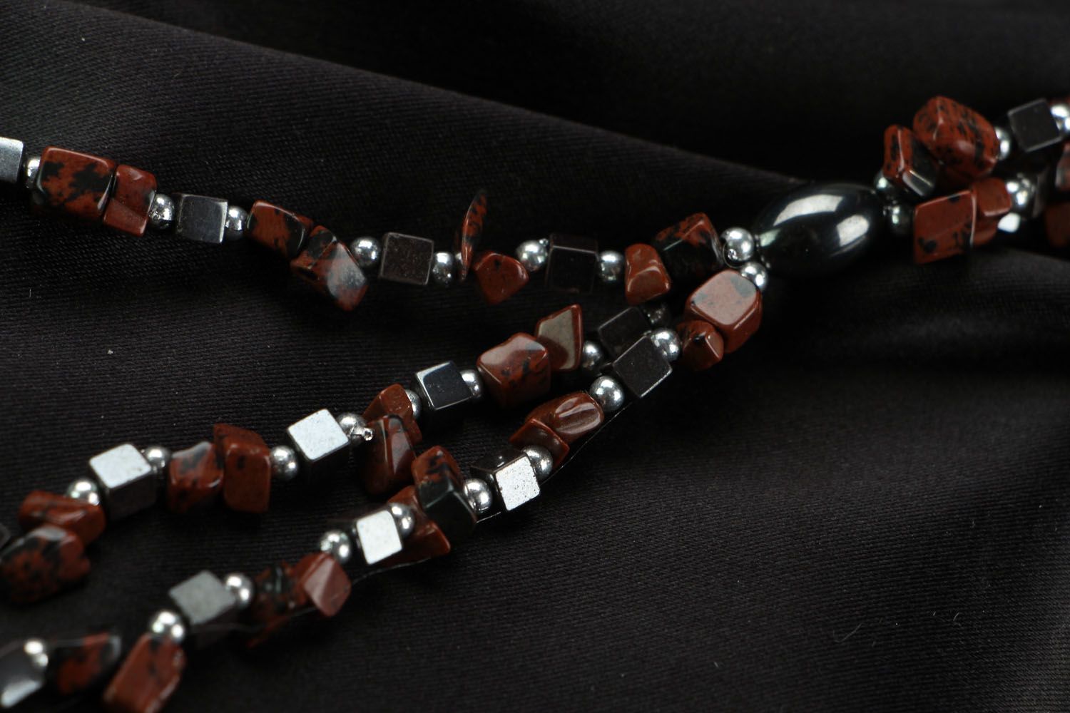 Natural stone necklace photo 3