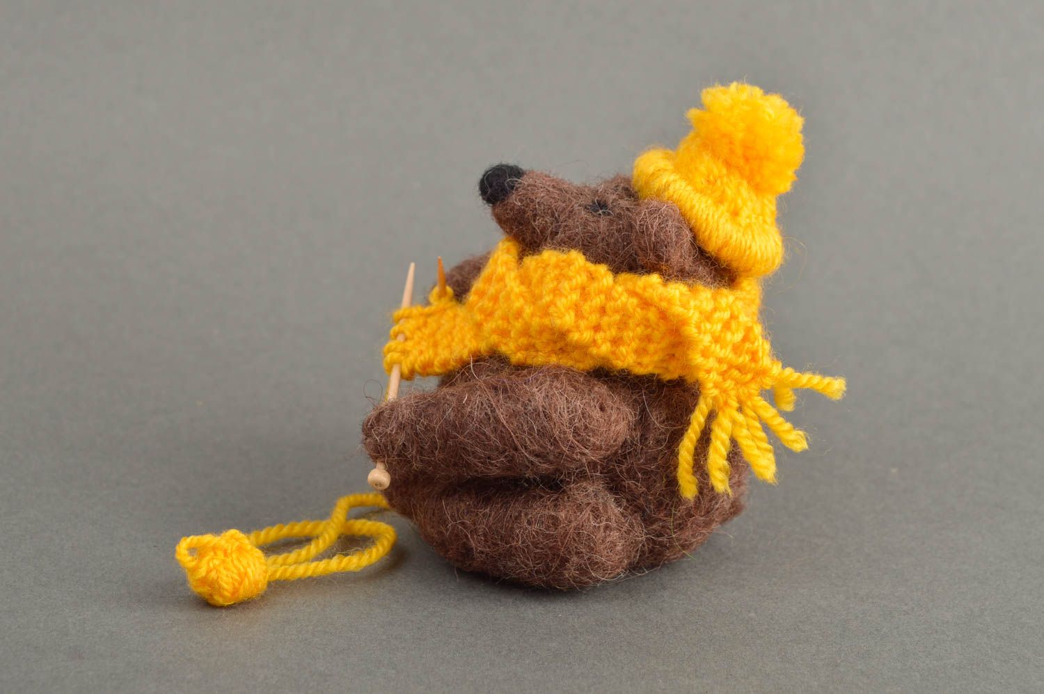 Peluche ours brun Jouet fait main en laine feutrée mignon Cadeau enfant original photo 3