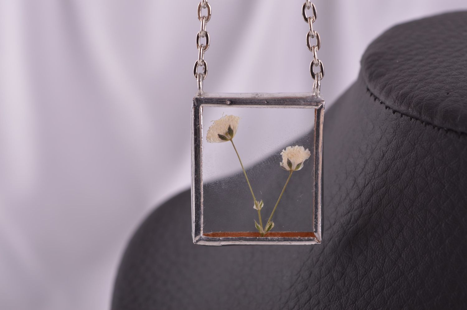 Stylish handmade neck pendant glass pendant artisan jewelry designs gift ideas photo 2