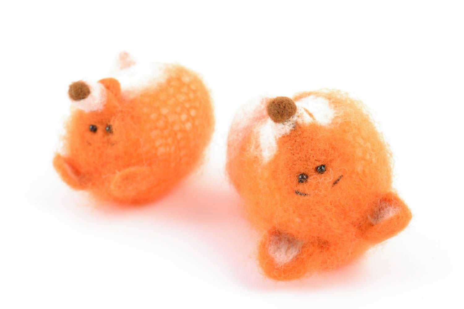 Bright orange small handmade crochet soft toy foxes 2 pieces photo 5