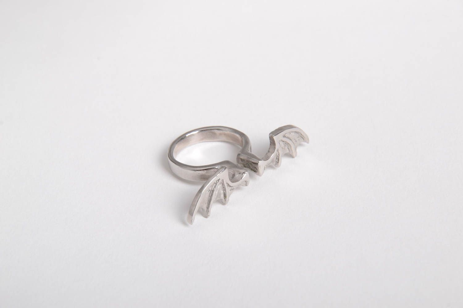 Ring für Damen handgemachter Schmuck Ring aus Metall einzigartig ungewöhnlich foto 4