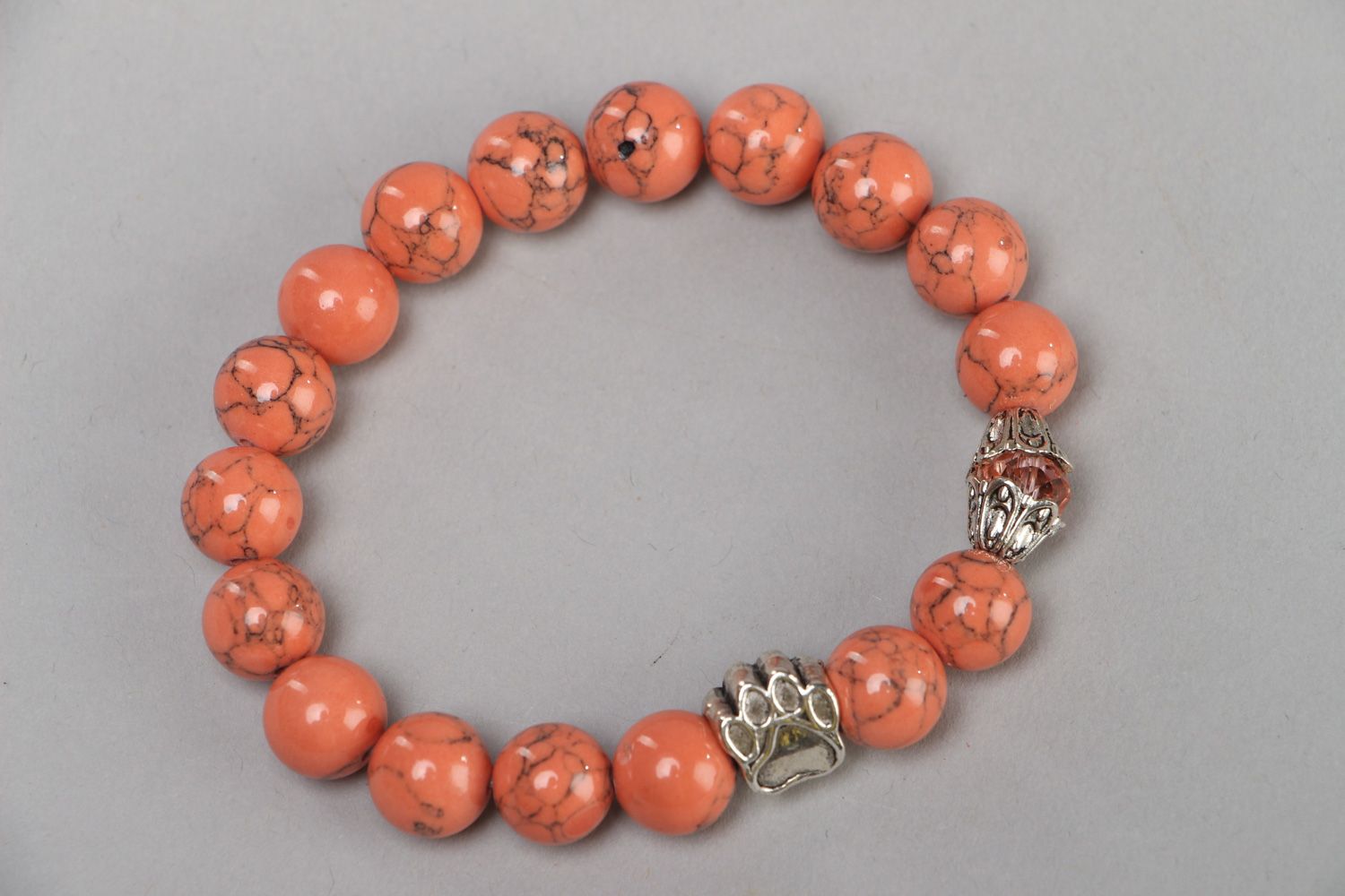 Bright designer handmade stretch wrist bracelet with coral and glass beads photo 2