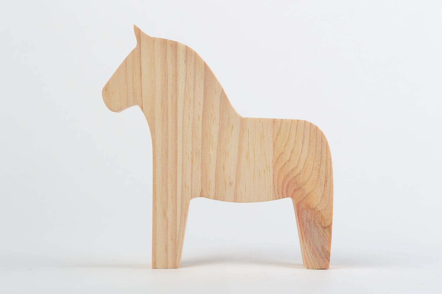 Jouet en bois fait main clair petit écologique en forme de cheval pour enfants photo 3