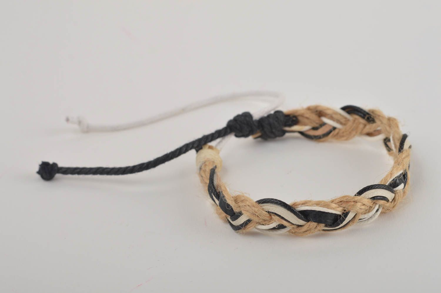 Handmade Leder Armband Designer Schmuck Accessoire für Frauen geflochten beige foto 5