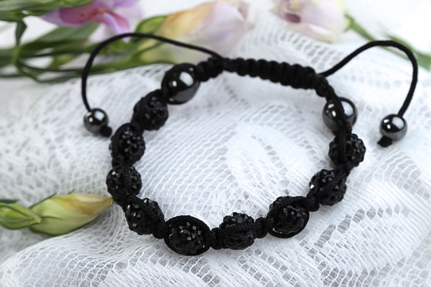 Bracelet mode Bijou fait main noir en perles d'hématite Accessoire femme photo 1