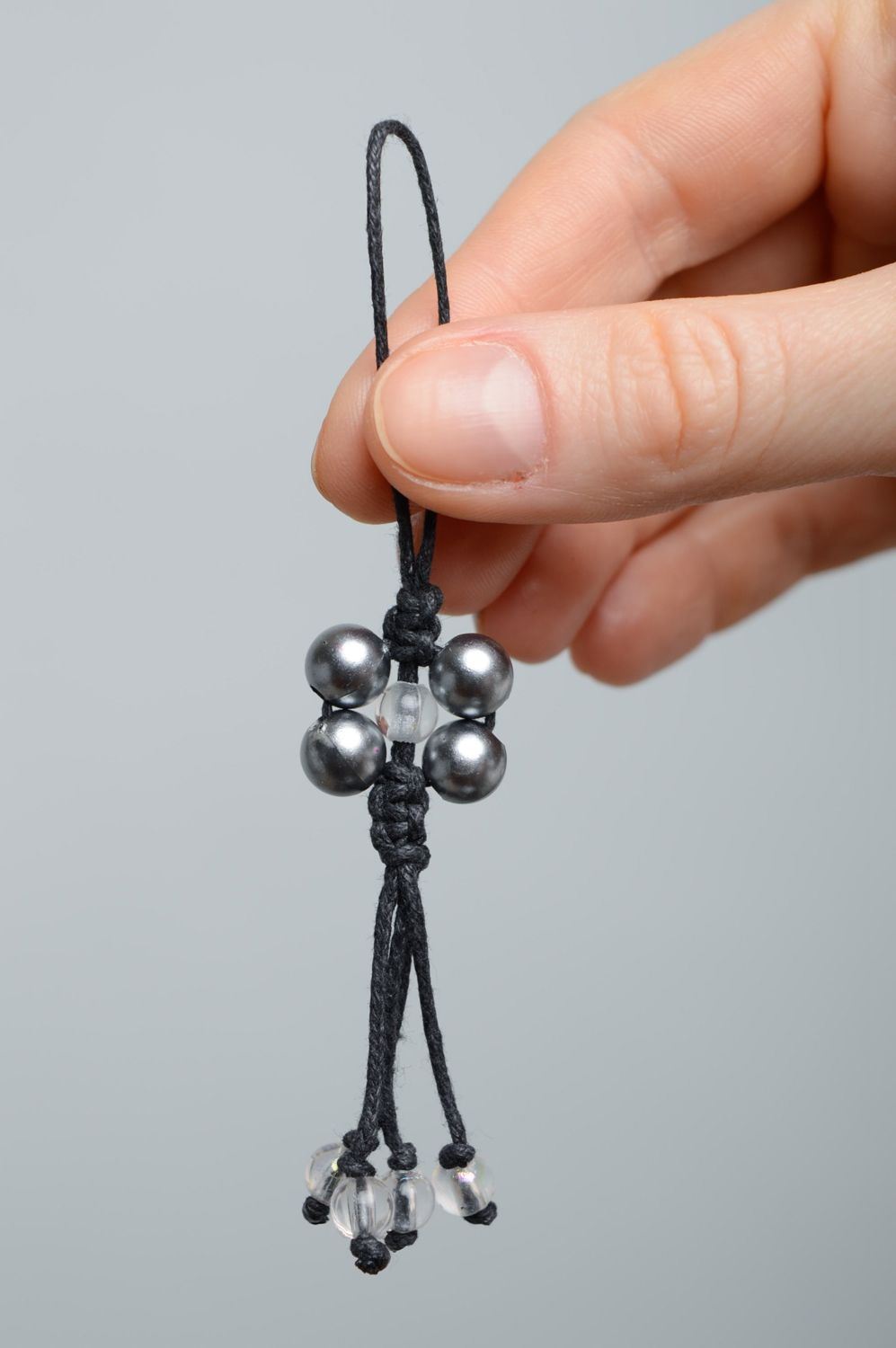 Macrame waxed cord keychain with glass beads photo 3