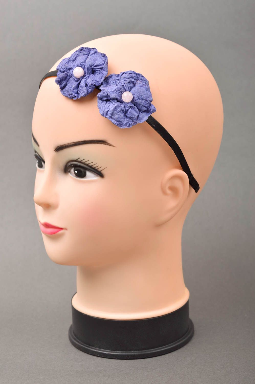 Serre-tête à fleurs fait main Accessoire coiffure bleu-noir Cadeau femme photo 1