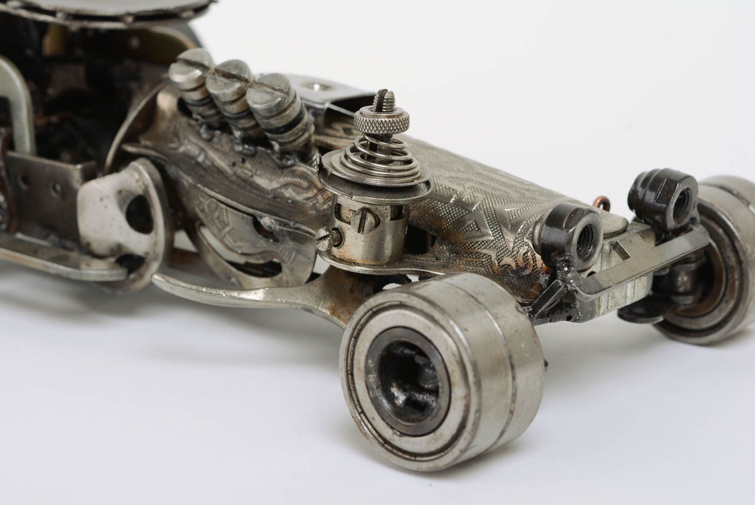 Originelles handmade Deko Modellauto aus Metall im Techno Art Stil Hot Rod foto 4