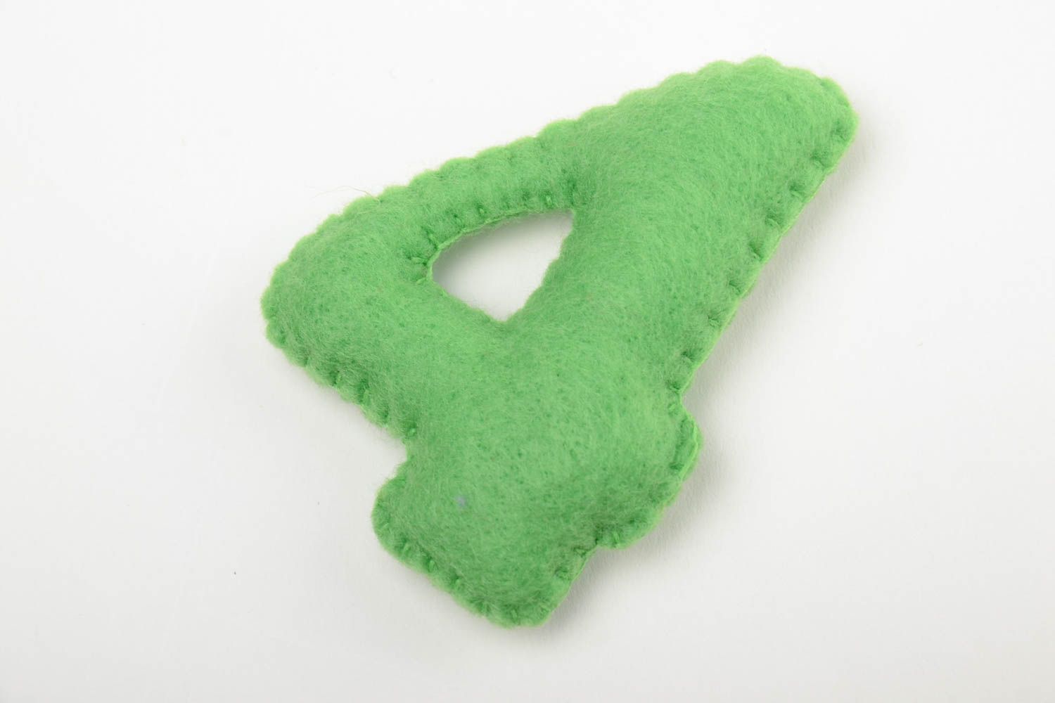 Маленькая цифра из фетра мягкая зеленая ручной работы развивающая игрушка 4 фото 2