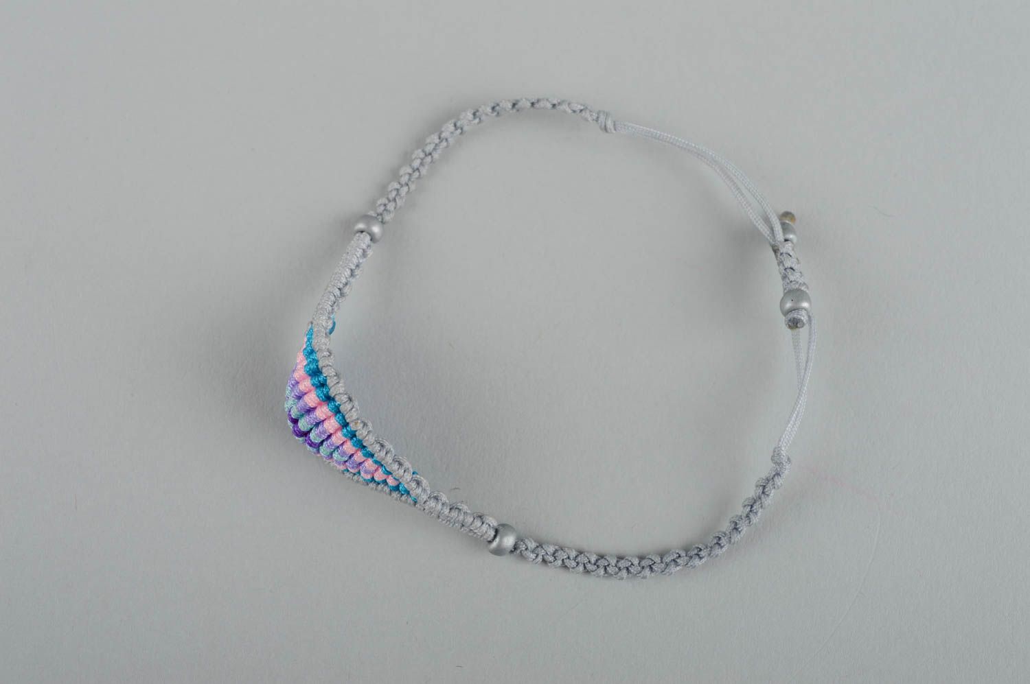 Handmade geflochtenes Armband Schmuck für Frauen buntes Armband aus Fäden  foto 3