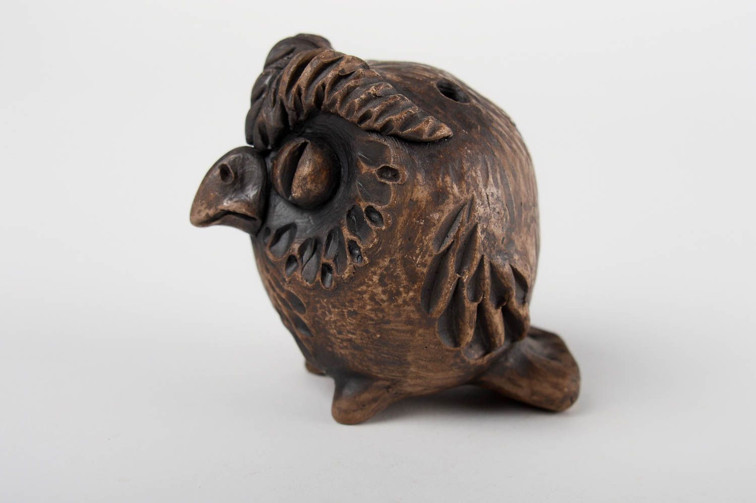 Керамическая свистулька ручной работы сова глиняная игрушка свистулька из глины фото 3