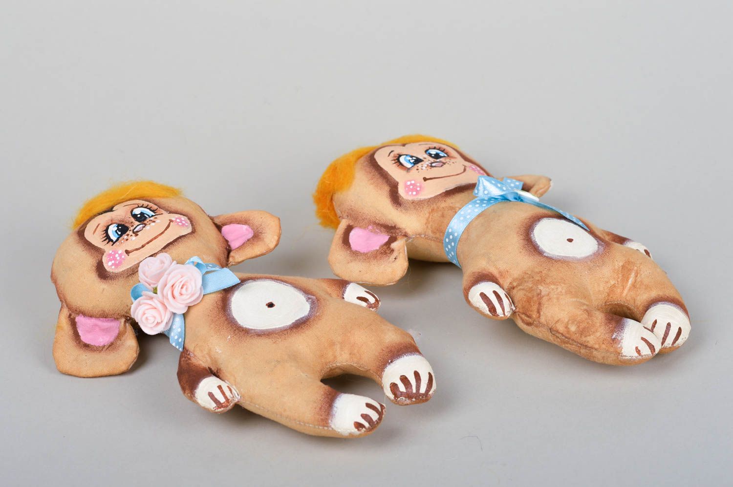 Monos de peluche artesanales juguetes de tela divertidos decoración de interior  foto 3