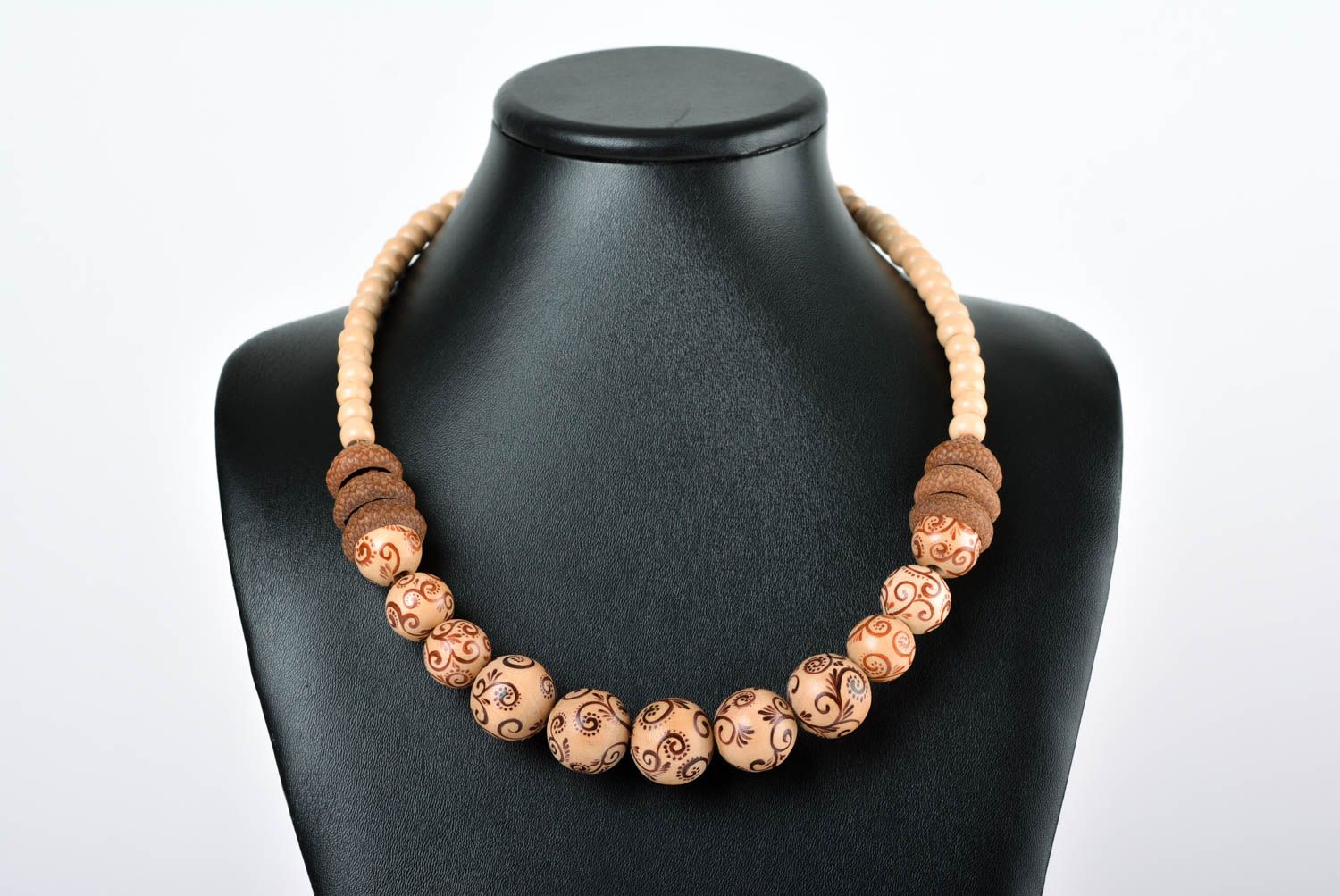 Collana di perle di legno fatta a mano accessori originali da donna  foto 2