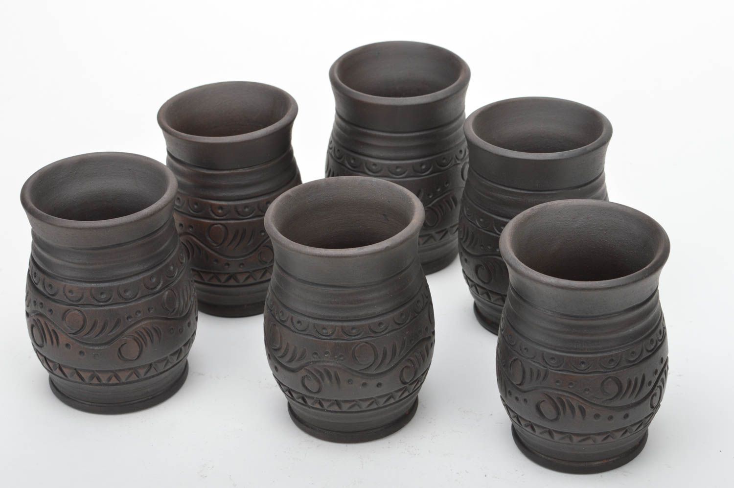 Set of 6 large handmade dark ceramic glasses kilned with milk with ornaments photo 2
